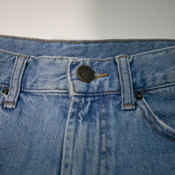 NWOT BDG Urban Outfitters Brand Blue Denim Jean Girlfriend Summer Style Shorts - Picture 5 of 10